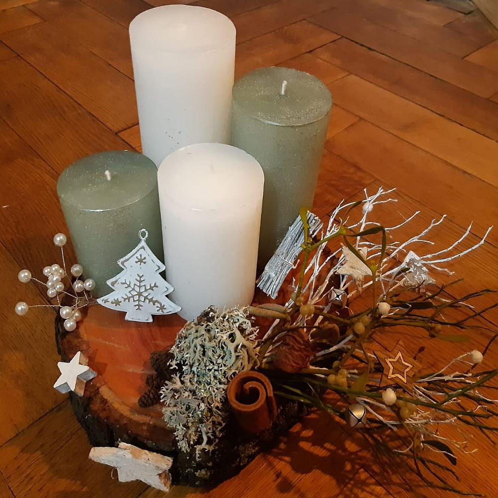 Adventní svícen