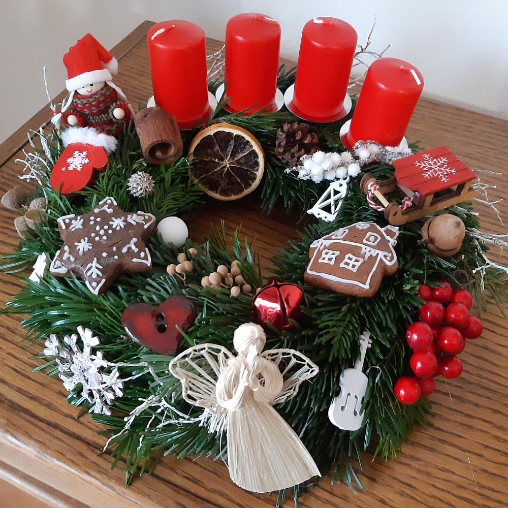 Adventní věnec