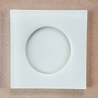 Svícník kruhový pr.7 cm  bílý